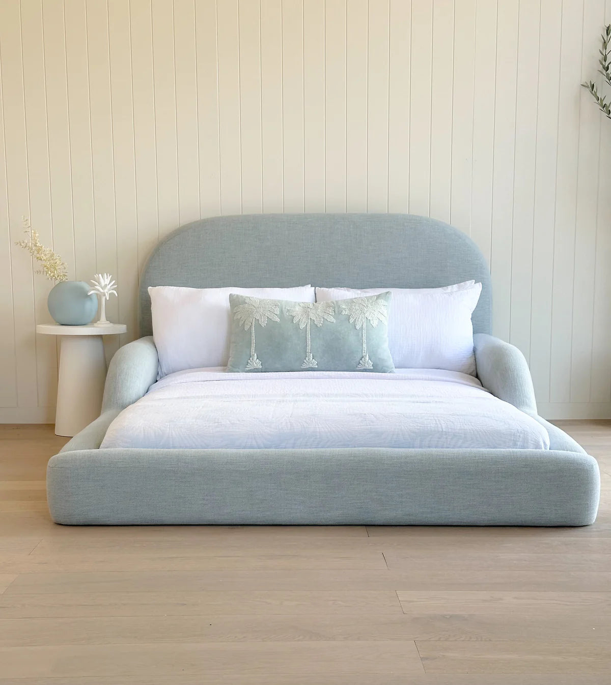 DreamCloud Kids Lounger Bed | The Bed Store