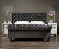 Stanhope Chesterfield Upholstered Bed